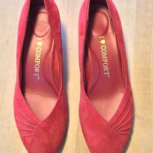 red suede shoes 8W